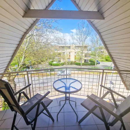 Weinberger Vendeghaz Guest house Zamardi