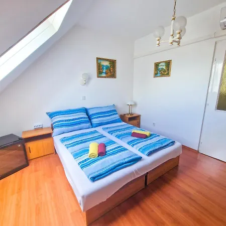 Guest house Weinberger Vendeghaz *