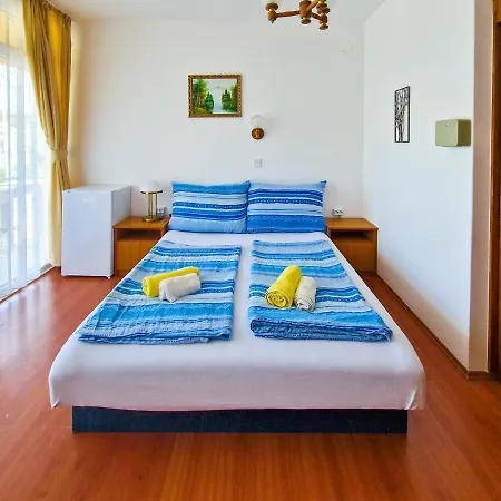 Weinberger Vendeghaz Guest house Zamardi