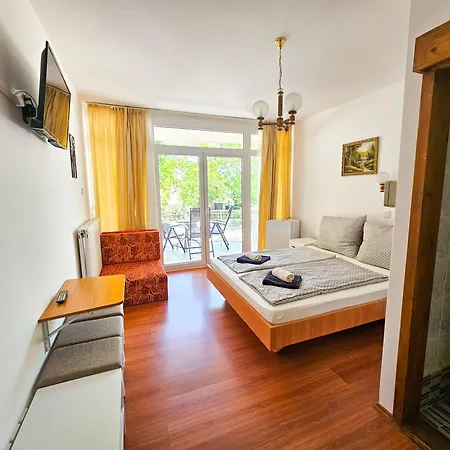Casa de hóspedes Weinberger Zamárdi